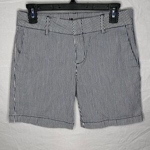 Kut from the Kloth Jenny Walking Shorts, baby & white striped, Size 4